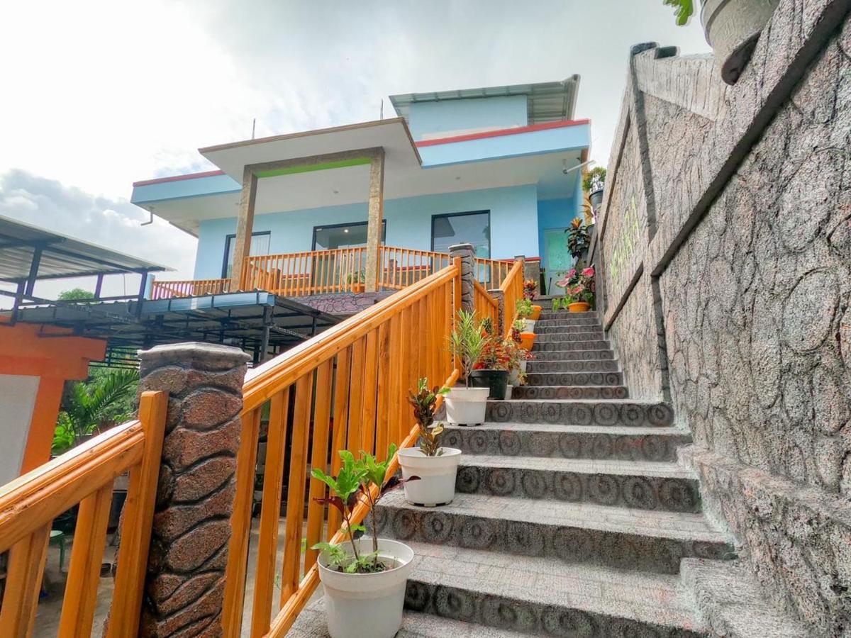 Hotel Mehara Labuan Bajo Exteriér fotografie
